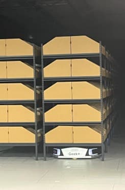 Sneaker & Sportswear Retailer’s New Mezzanine and Ground Floor Feature ResinDek® Robotic Flooring
