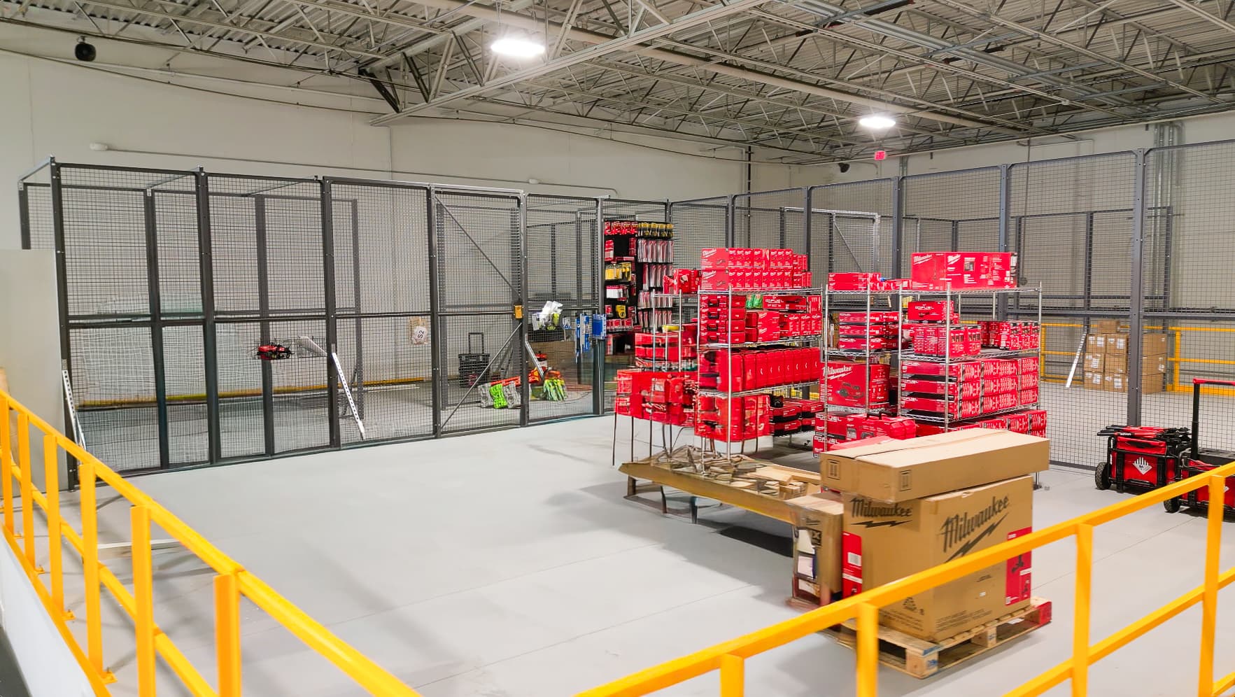 ResinDek Flooring Installed on Elevated Work Platform Over New Cleanroom