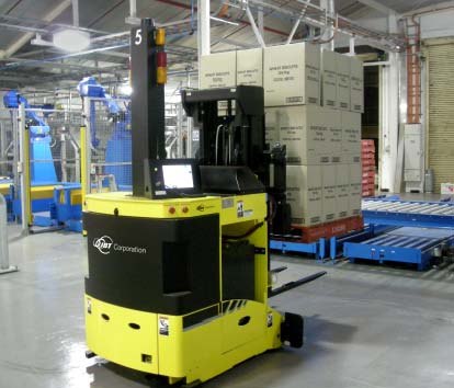 Dual Load Handling Automatic Guided Vehicle Reduces Costs and Improves Efficiency Image