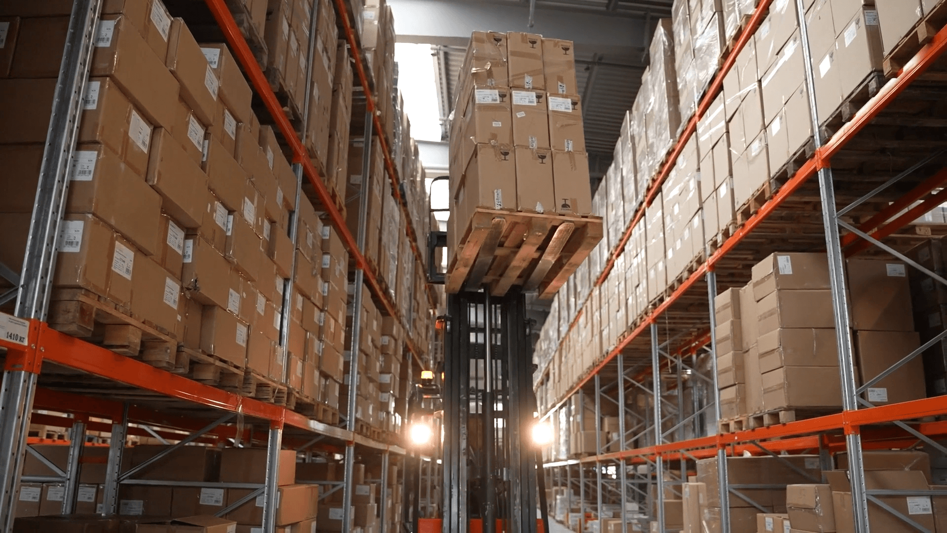 Key Considerations for Rack Installations Image