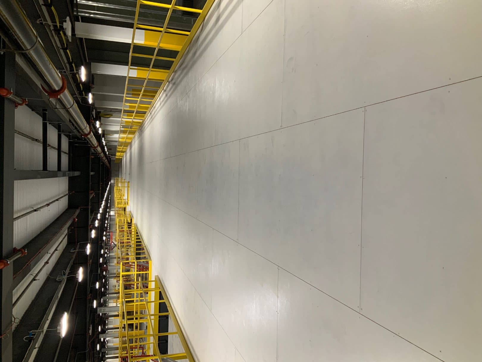 E-Commerce Facility Required a Fully Compliant ESD Floor ResinDek® Flooring Panels Were Selected