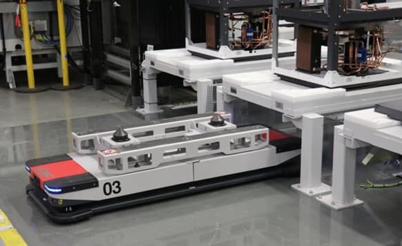 Stiebel Eltron uses DS AUTOMOTION AGV for flexible Heat Pump Assembly: On the Driverless Path to Decarbonization