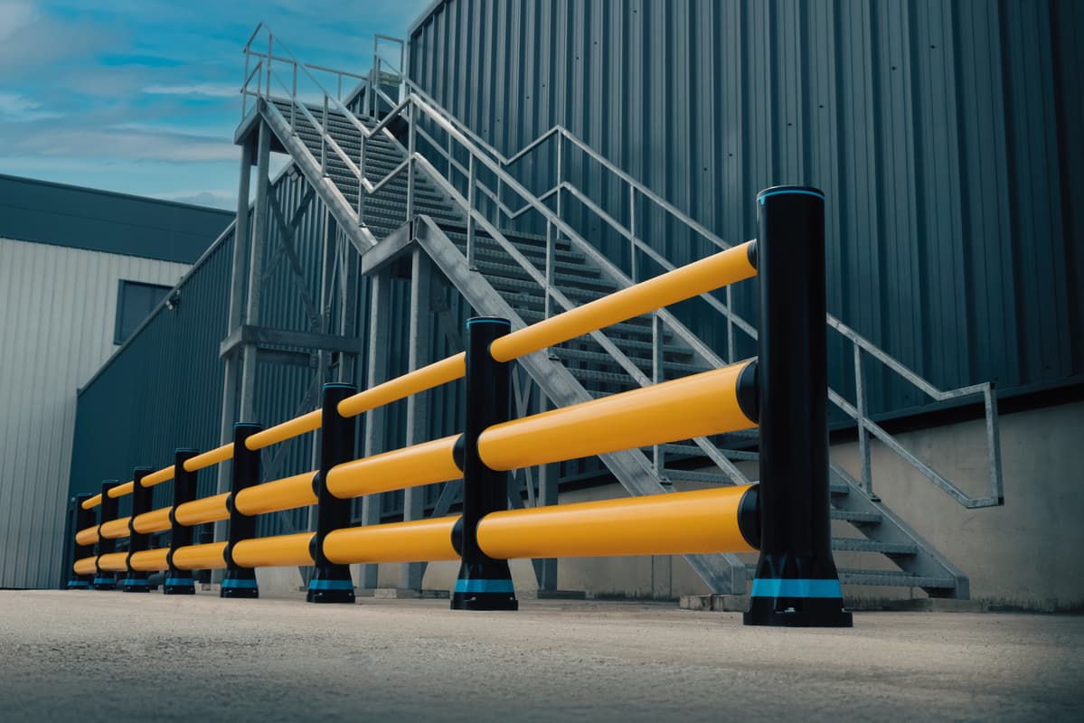 Industrial Facility & Pedestrian Protection Guardrail 1
