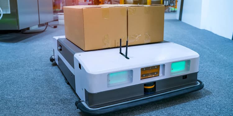AGVs and AMRs in One Facility