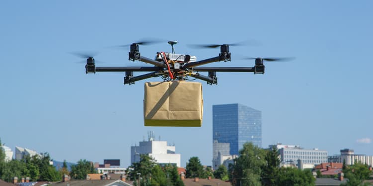 Sustainable Parcel Delivery: Innovative Solutions Address Last Mile Challenges