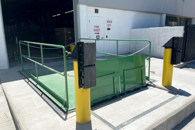 Kelley Dock Lift a Much Better Solution for Body Care Product Manufacturer’s New Warehouse in Utah