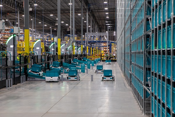 How Warehouse Robotics Can Help Overcome Post-Pandemic Logistical Challenges